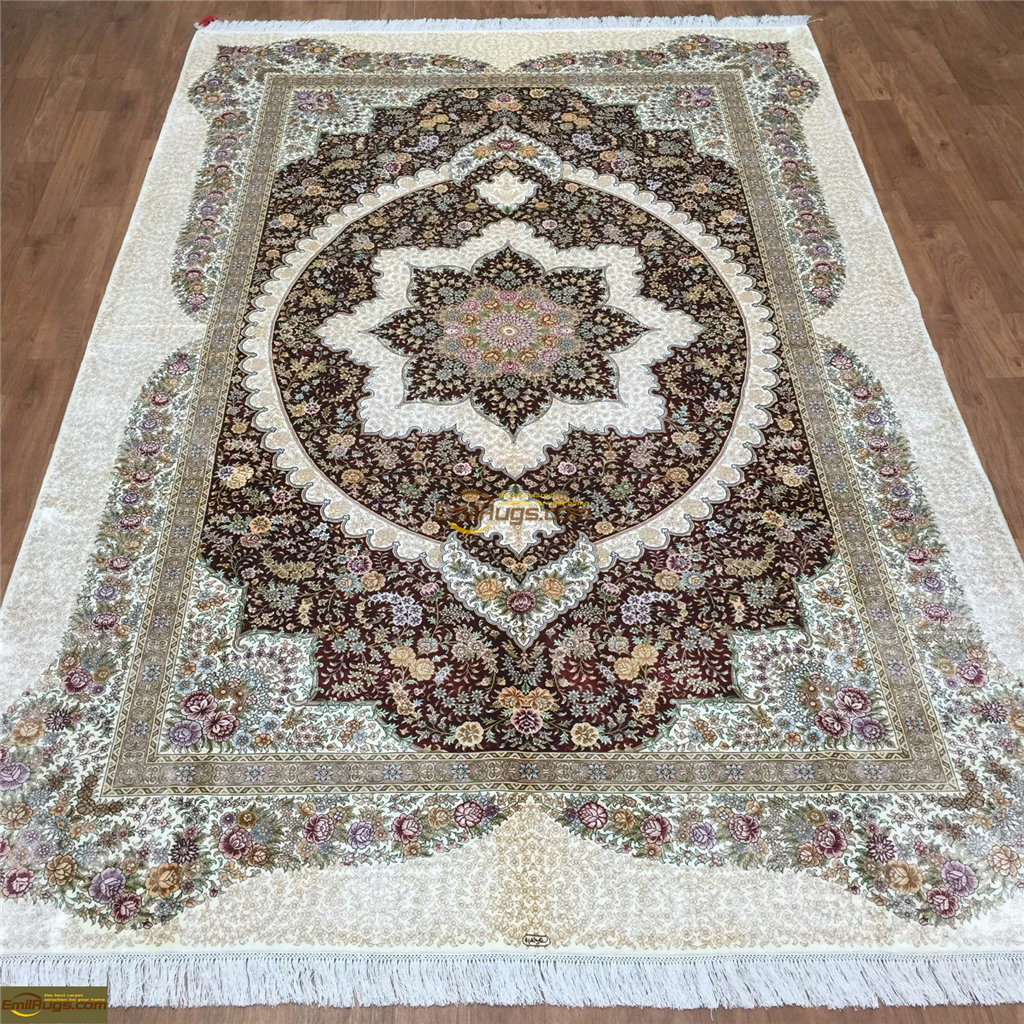 silk rugs tapestry1